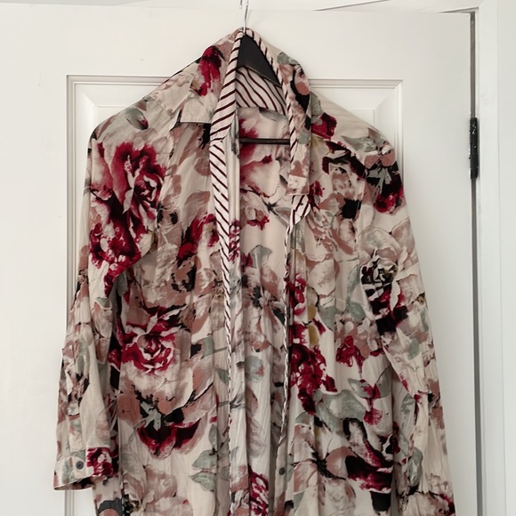 Tribal Jeans Long DUSTER with pink floral pattern - Picture 2 of 3